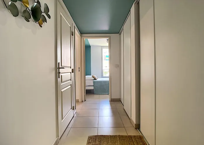 Centre, Lumineux T3 6 Pers Terrasse Wifi Pkg Clim Διαμέρισμα *