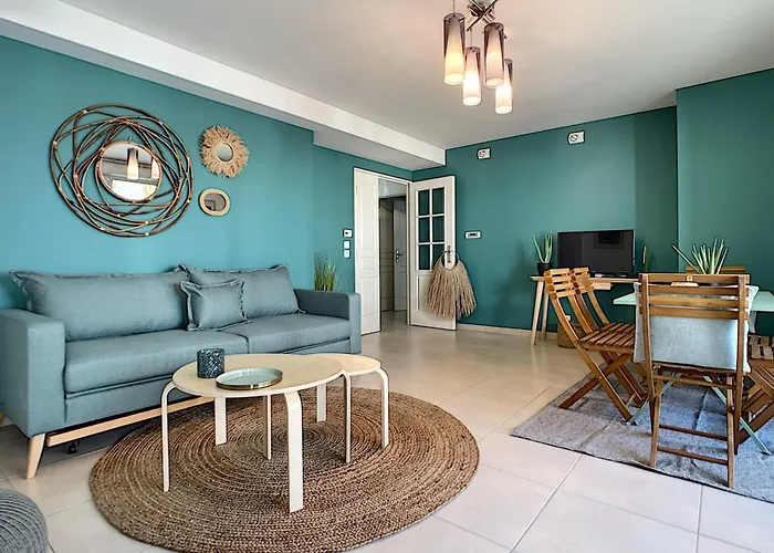 Centre, Lumineux T3 6 Pers Terrasse Wifi Pkg Clim Διαμέρισμα *