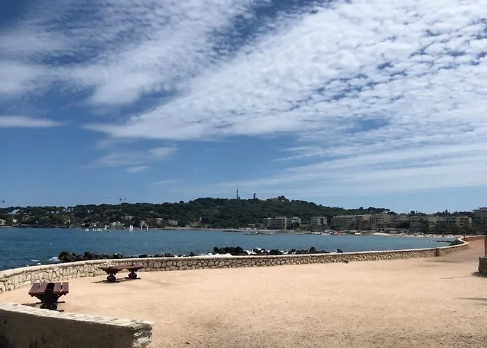 Centre, Lumineux T3 6 Pers Terrasse Wifi Pkg Clim