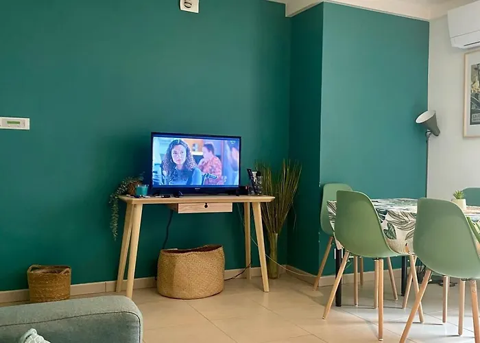 Centre, Lumineux T3 6 Pers Terrasse Wifi Pkg Clim *