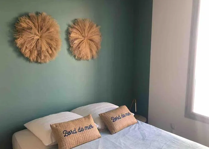 Centre, Lumineux T3 6 Pers Terrasse Wifi Pkg Clim Apartment *